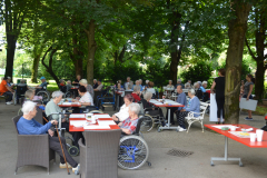 Likovna delavnica v parku