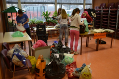 Projekt: naj oblačila krožijo med nami - 09. 04. 2013